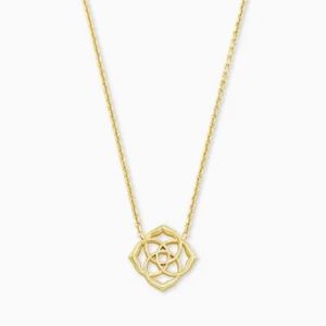 Kendra Scott Small Pendent Necklace